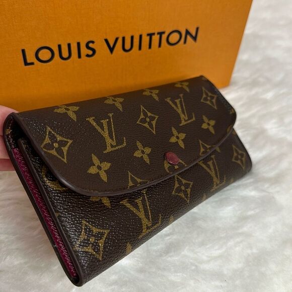 💯Authentic Louis Vuitton Emilie Monogram Long Wallet🍀 - Picture 15 of 15